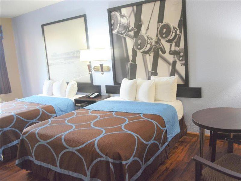Super 8 By Wyndham Galveston Exterior foto
