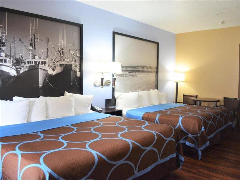 Super 8 By Wyndham Galveston Exterior foto