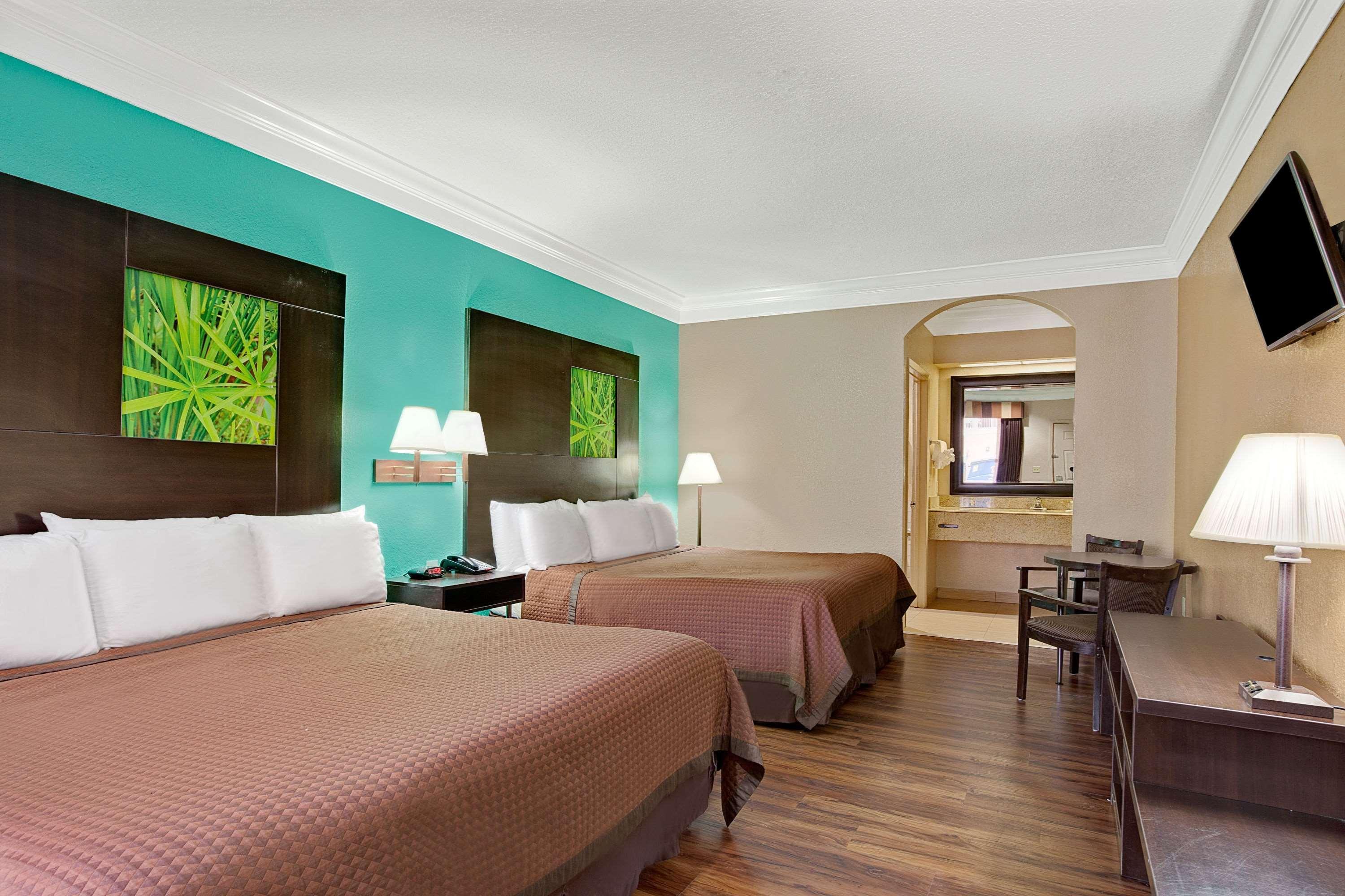 Super 8 By Wyndham Galveston Exterior foto