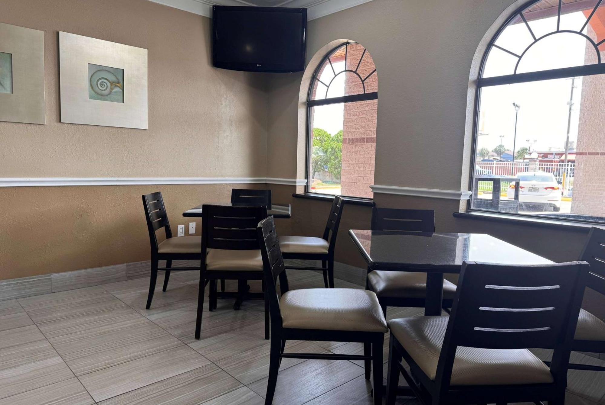 Super 8 By Wyndham Galveston Exterior foto